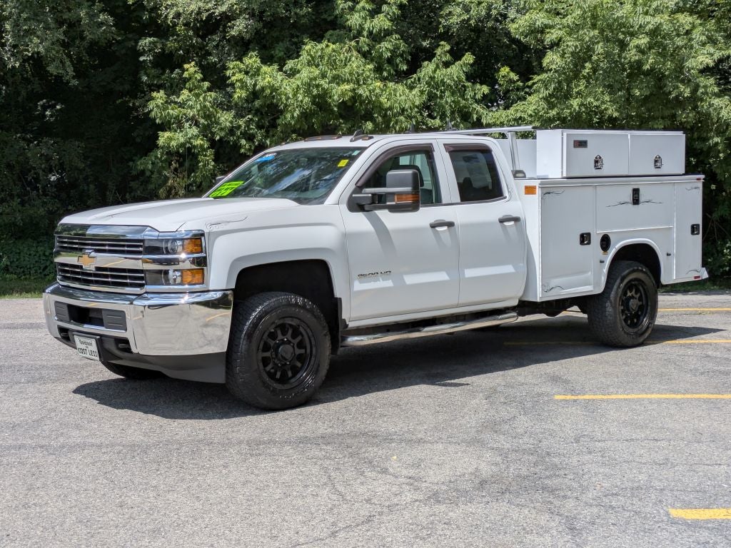 2017 Chevrolet Silverado 2500 HD — rear three-quarter view